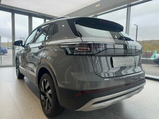 2026 Volkswagen Tharu XR, серый, 2393000 рублей, вид 4