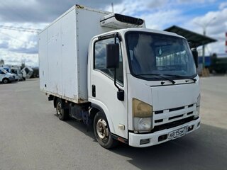 2010 Isuzu Elf (N-series), белый, 799000 рублей, вид 1