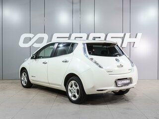 2012 Nissan Leaf I (ZE0/AZE0), белый, 849000 рублей, вид 2