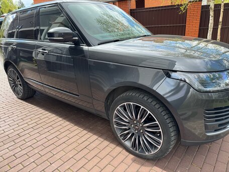 2021 Land Rover Range Rover IV Рестайлинг, серый, 7000000 рублей, вид 3