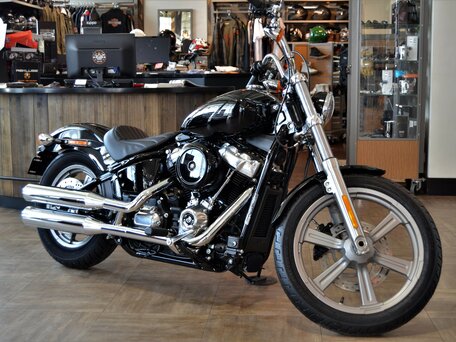 2022 Harley-Davidson Softail Standard, чёрный, 2150000 рублей, вид 5