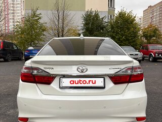 2015 Toyota Camry VII (XV50) Рестайлинг, белый, 1750000 рублей, вид 4