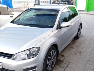 2013 Volkswagen Golf VII, серебристый, 1350000 рублей, вид 1