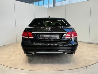2015 Mercedes-Benz E-Класс 250 IV (W212, S212, C207) Рестайлинг, чёрный, 1990000 рублей, вид 4