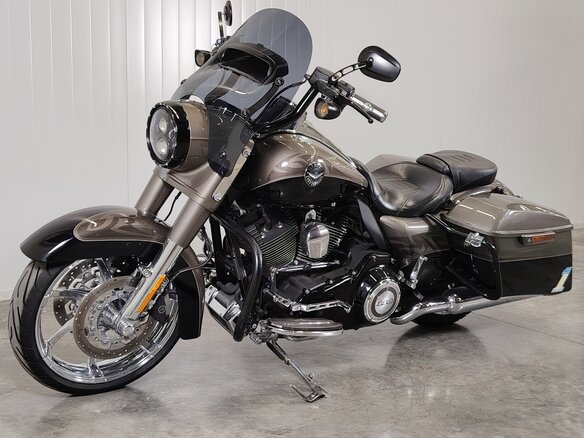 2015 Harley-Davidson Road King, серый, 1239000 рублей - вид 4