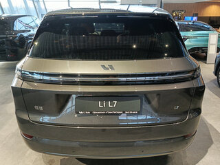2025 Li Auto (Lixiang) L7 52.3 kWh I Рестайлинг, серый, 10690000 рублей, вид 4