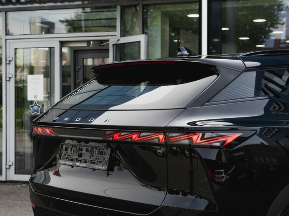 2026 Omoda C7, чёрный - вид 6