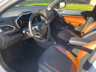 2024 Lada (ВАЗ) Vesta SW Cross I Рестайлинг (NG), белый, 1750000 рублей, вид 5
