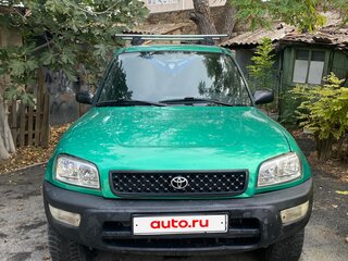 1998 Toyota RAV4 I (XA10), зелёный, 650000 рублей, вид 2