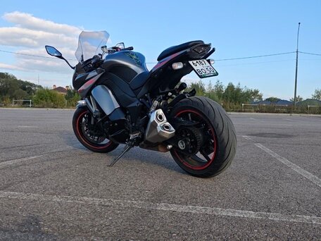 2014 Kawasaki Z 1000SX, серебристый, 730000 рублей, вид 4