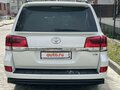 2017 Toyota Land Cruiser 200 Series Рестайлинг 2, белый, 8800000 рублей - вид 6