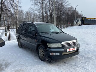 2000 Mitsubishi Space Wagon III, чёрный, 520000 рублей, вид 3