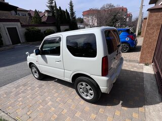 2011 Suzuki Jimny Kei car III Рестайлинг 1, белый, 1000000 рублей, вид 4