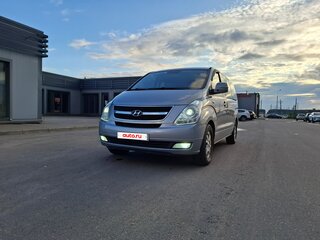 2015 Hyundai Grand Starex I, серый, 2100000 рублей, вид 5