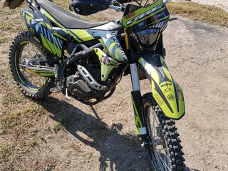 Regulmoto ZR 250 PR