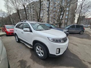 2017 Kia Sorento II Рестайлинг, белый, 2300000 рублей, вид 3