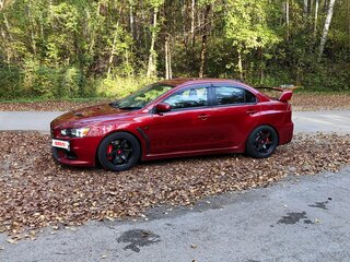 2009 Mitsubishi Lancer Evolution X, красный, 3600000 рублей, вид 3