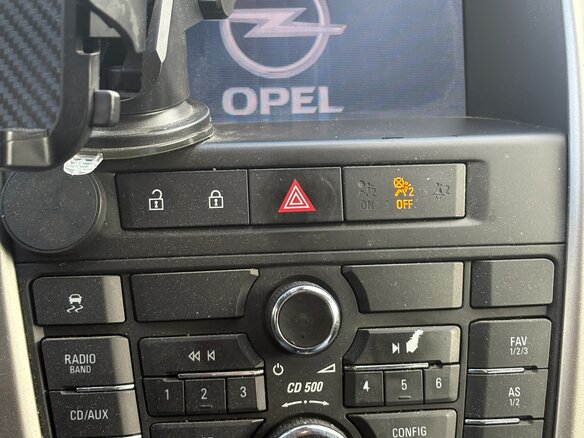 2010 Opel Astra J, белый, 700000 рублей - вид 28