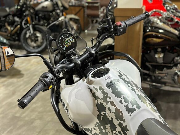 2025 Royal Enfield Himalayan, белый, 599000 рублей - вид 17