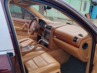 2008 Porsche Cayenne S I Рестайлинг (957), пурпурный, 900000 рублей, вид 5