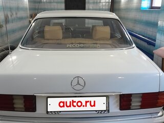 1983 Mercedes-Benz S-Класс 380 II (W126), белый, 1200000 рублей, вид 4