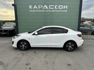 2011 Mazda 3 II (BL) Рестайлинг, белый, 839000 рублей, вид 3