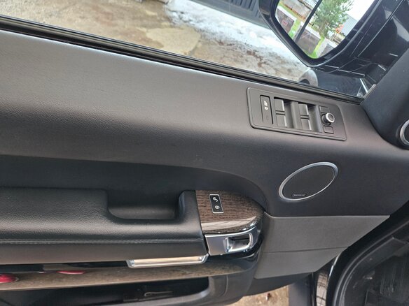 2016 Land Rover Range Rover Sport II, чёрный, 3550000 рублей - вид 12