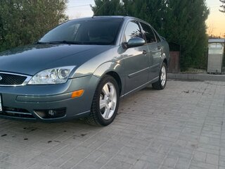2004 Ford Focus I Рестайлинг (North America), серый, 550000 рублей, вид 1