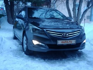 2015 Hyundai Solaris I Рестайлинг, серый, 880000 рублей, вид 1