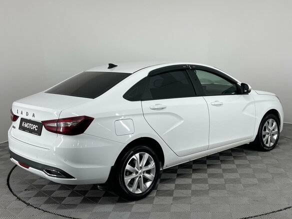 2024 Lada (ВАЗ) Vesta I Рестайлинг (NG), белый, 1100000 рублей - вид 4