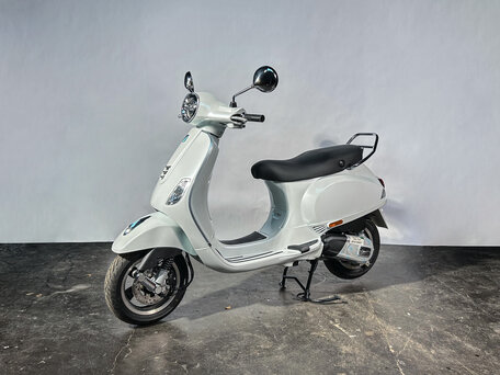 2025 Vespa VXL 125, белый, 420000 рублей, вид 1