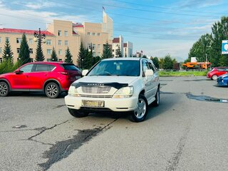 Toyota Harrier I (XU10)