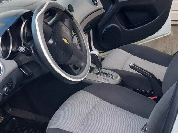 2012 Chevrolet Cruze I, белый, 700000 рублей - вид 7