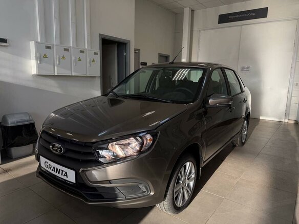 2026 Lada (ВАЗ) Granta I Рестайлинг, коричневый, 1208000 рублей