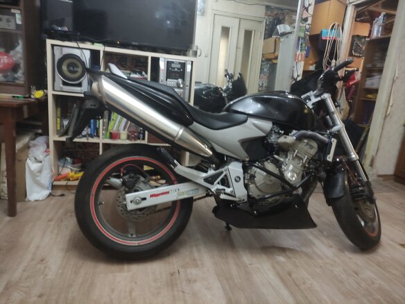 2006 Honda CB 600F Hornet, чёрный, 340000 рублей - вид 4