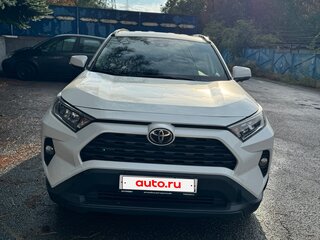 2021 Toyota RAV4 V (XA50), белый, 3300000 рублей, вид 2