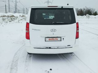 2010 Hyundai Grand Starex I, белый, 1500000 рублей, вид 3