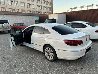 2012 Volkswagen Passat CC I Рестайлинг, белый, 1400000 рублей, вид 1