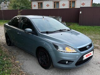 2009 Ford Focus II Рестайлинг, серый, 330000 рублей, вид 1