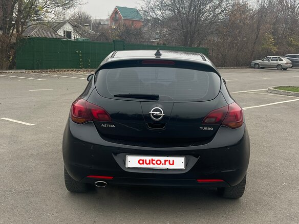2011 Opel Astra J, чёрный, 600000 рублей - вид 4