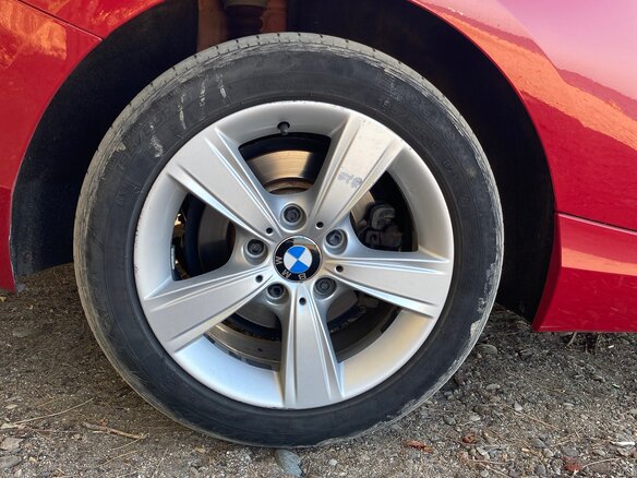 2012 BMW 1 серии 116i II (F20/F21), красный, 1340000 рублей - вид 16