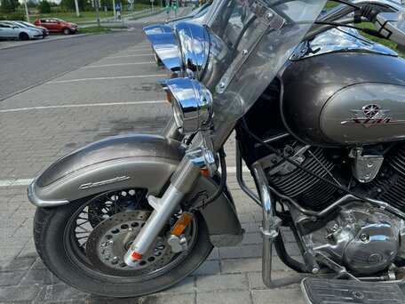 2001 Yamaha XVS1100, золотистый, 510000 рублей, вид 3