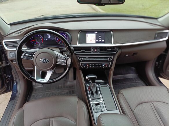 2019 Kia Optima IV Рестайлинг, синий, 2350000 рублей - вид 13