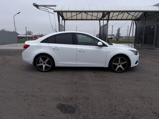 2010 Chevrolet Cruze I, белый, 850000 рублей, вид 4