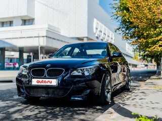 2008 BMW 5 серии 520d V (E60/E61) Рестайлинг, синий, 1500000 рублей, вид 4