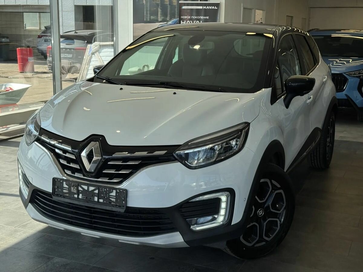 Открыть фотографии: Renault Kaptur I Рестайлинг