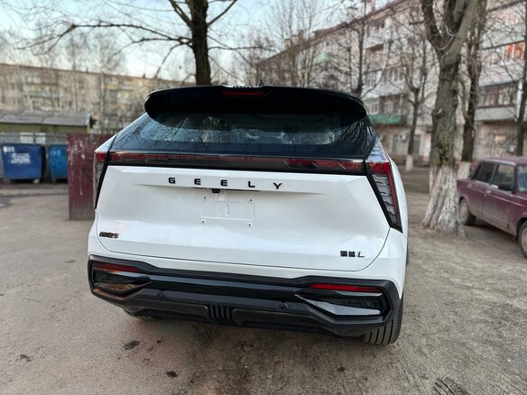 2024 Geely Atlas II, белый, 2650000 рублей - вид 6