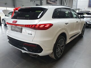 2026 Audi Q5 L III (GU), белый, 6400000 рублей, вид 5