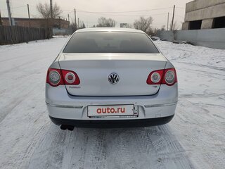 2010 Volkswagen Passat B6, серебристый, 990000 рублей, вид 5