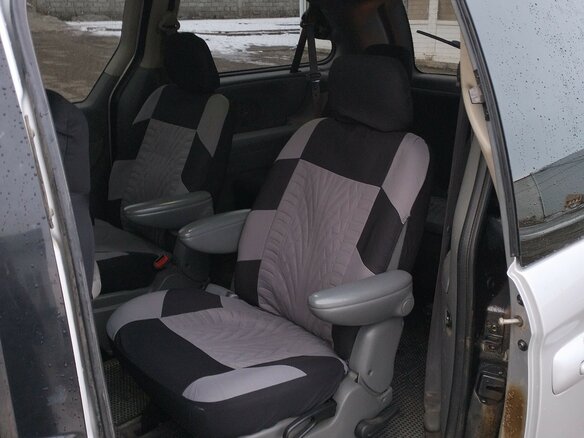2005 Dodge Caravan Grand IV, серебристый, 680000 рублей - вид 8